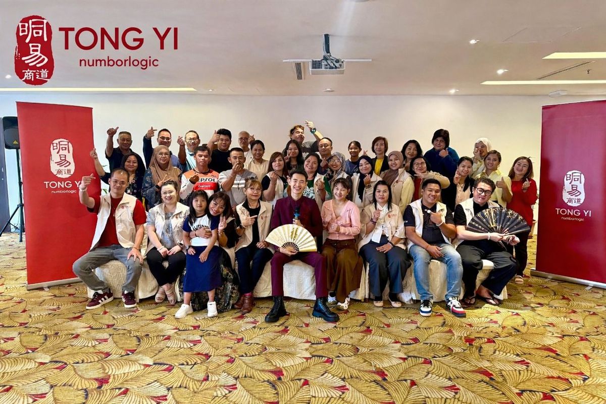 Komuniti pelajar Tong Yi bersama Sifu Bryan