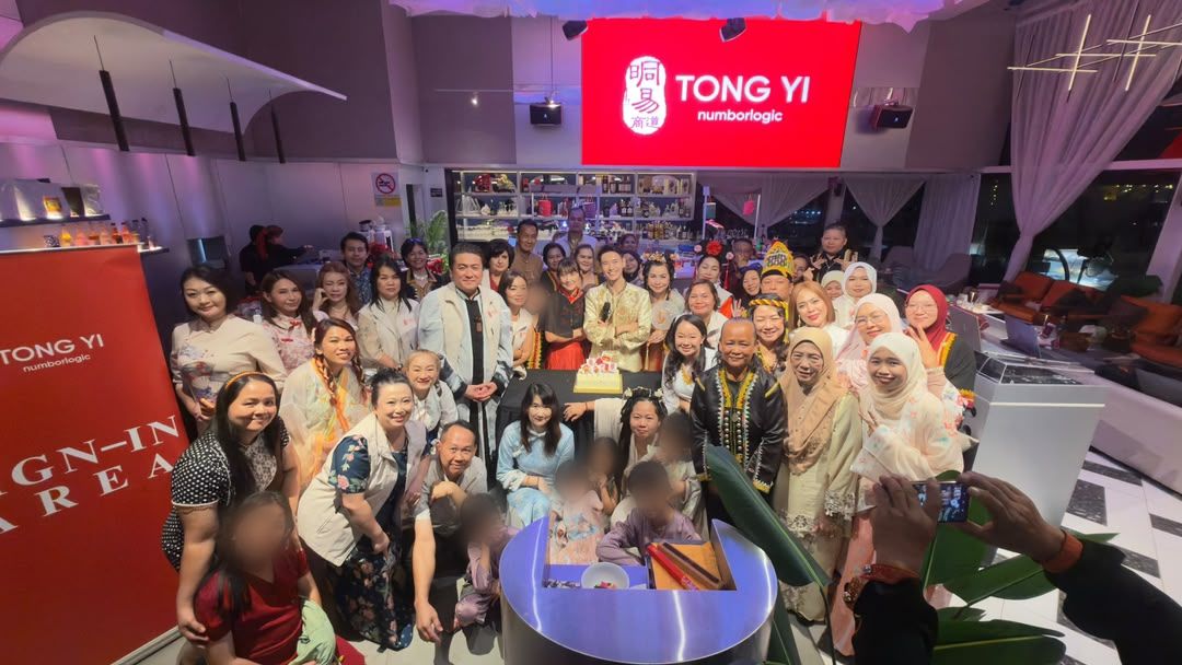Komuniti Tong Yi meraikan bersama